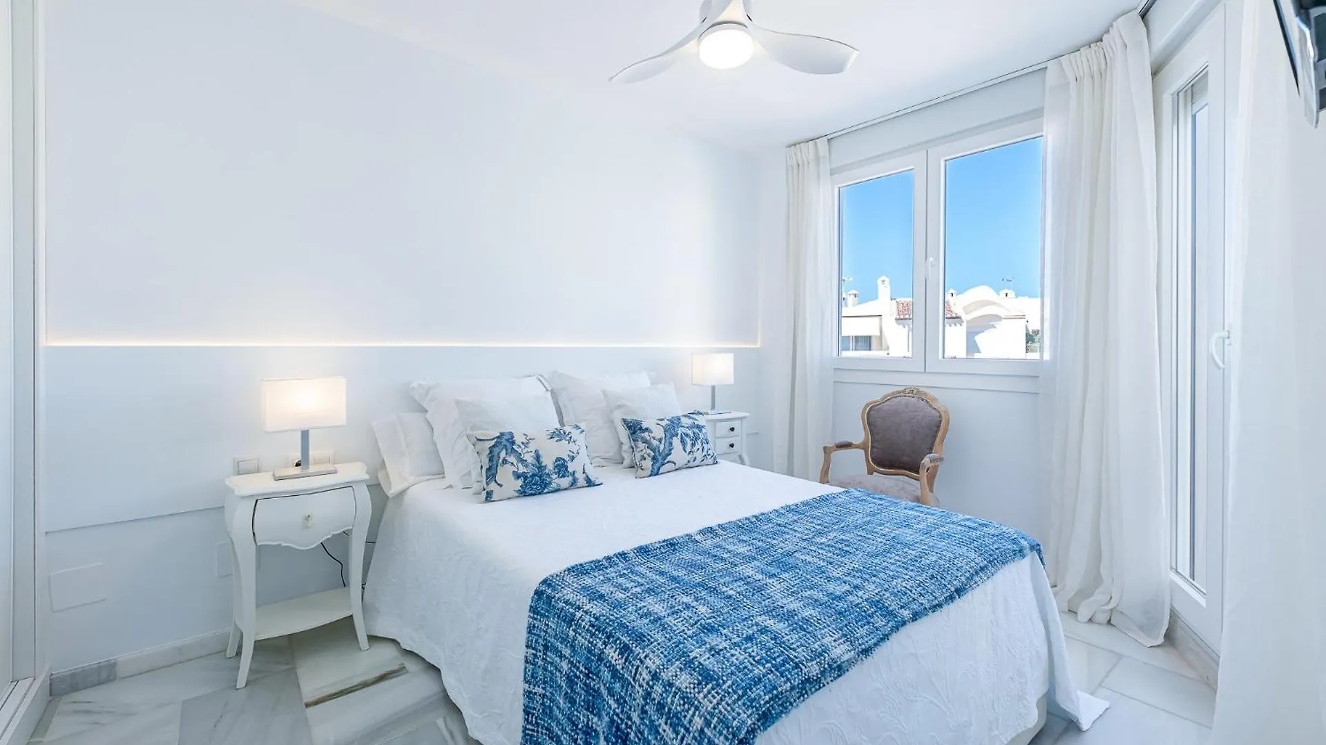 Holiday Rental Apartment Puerto Marina Benalmadena Sea View - 1 Minuto De La Playa Vista Al Mar